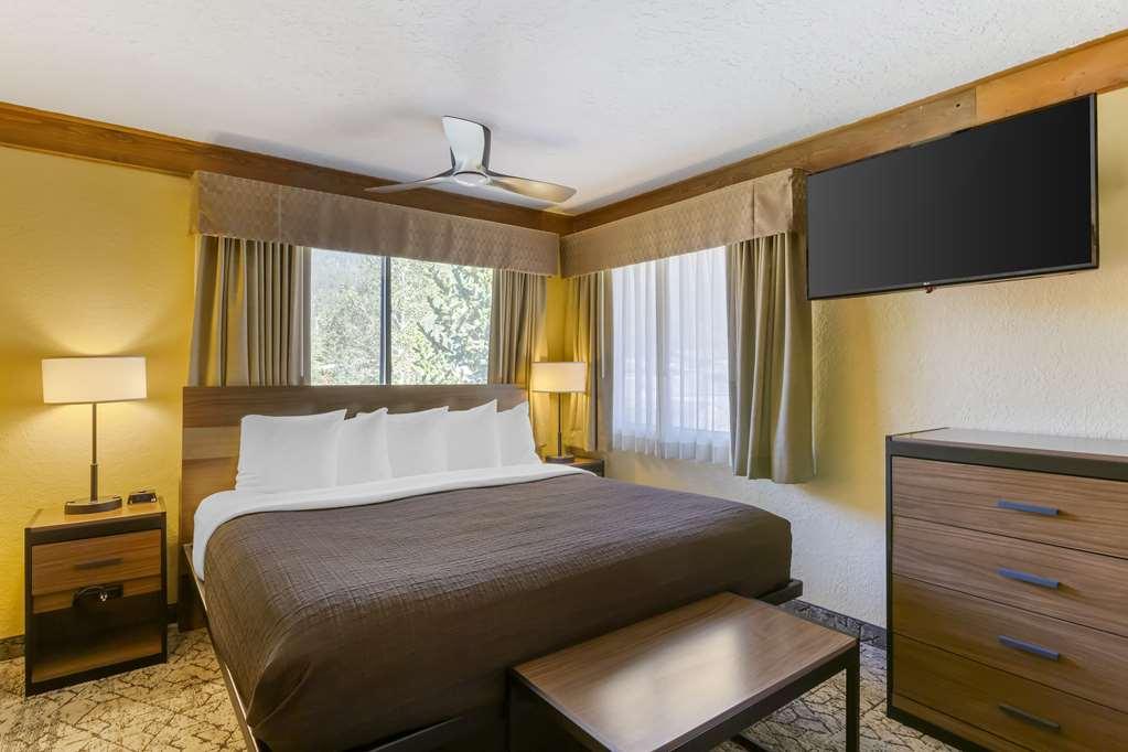 Best Western River'S Edge Red River Phòng bức ảnh