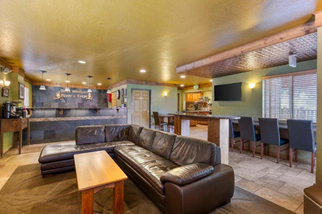 Best Western River'S Edge Red River Ngoại thất bức ảnh